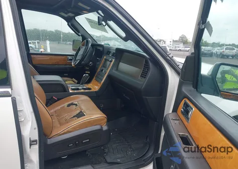 2011 Lincoln Navigator L из США, поврежденный, VIN 5LMJJ3J53BEJ07331